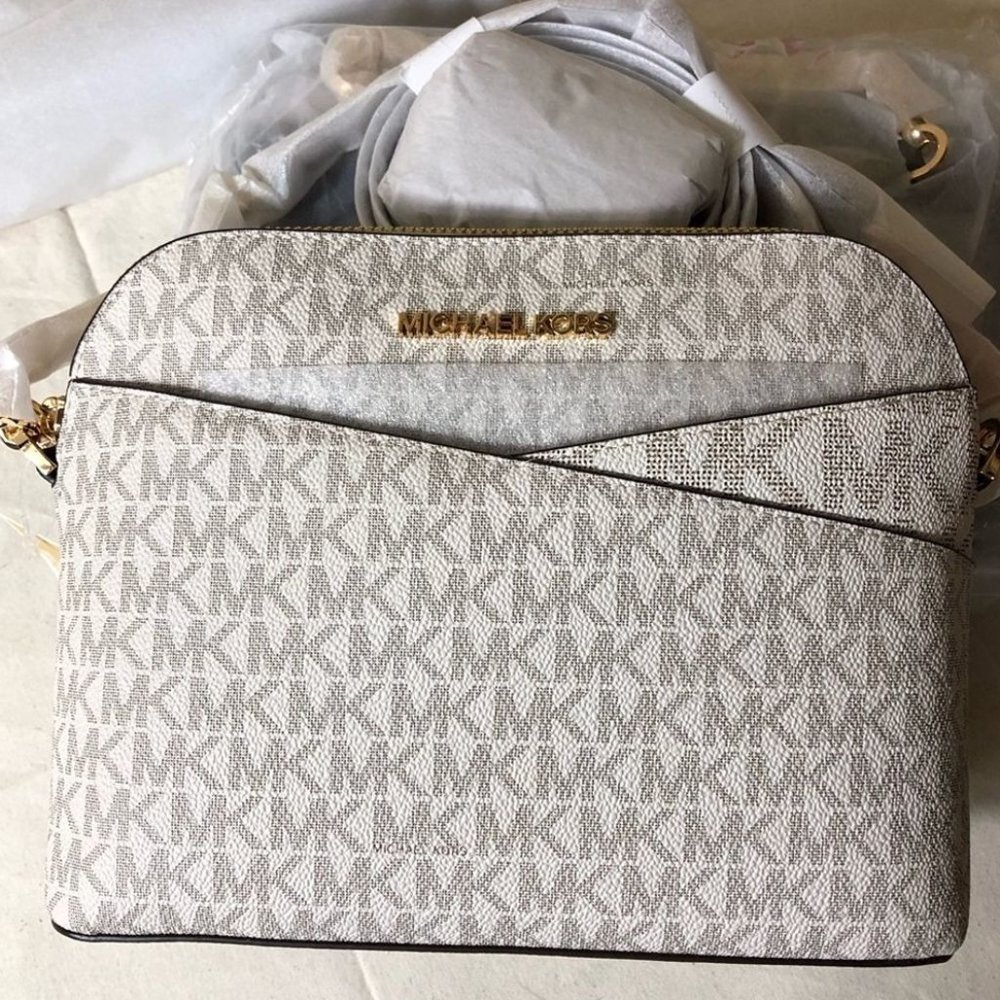 MICHAEL KORS JET SET TRAVEL DOME CROSSBODY SHOULDER BAG MK VANILLA - MEDIUM NWT